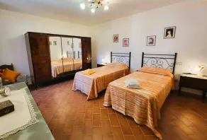 3 bed 2 bath house, private pool, wonderful gardens, walk restaurant, WIFI - Image 2