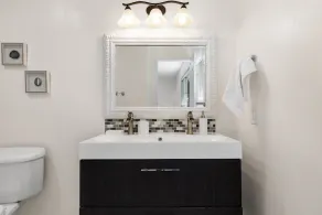 GOODE.HOMES Cozy 4 bedroom home w/ Jacuzzzi - Image 4
