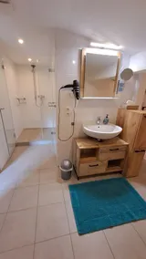 Ferienwohnung Uebler - Large vacation apartment near the lake - Image 4