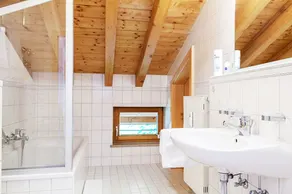 Komfortabel to-værelses lejlighed med balkon - Image 2