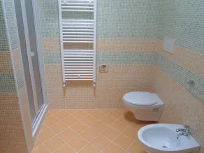 Villa in Vieste 150 m from the sea and from the beach with veranda and garden. - Image 3