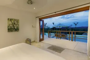 Magnificent Ocean View 6BR Villa, Uluwatu - W/Infinity-Edged Swimming Pool! - Image 3