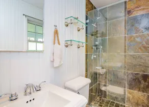Shelter Island Retreat With Pool ...Close To Beach & Pet Friendly - Image 2