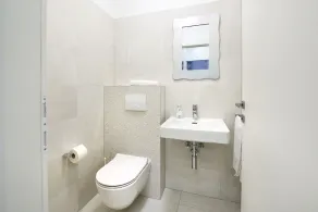 Luxuriöses, familienfreundliches Apartment mit privatem Pool, 10 Autominuten vom Zentrum von Split entfernt - Image 4