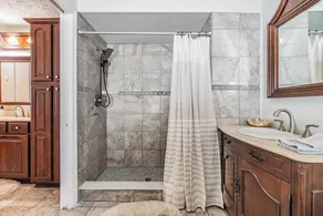 Safety Harbor Pool Home - Image 4