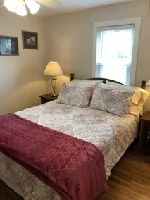 Wine Trail Dreams - 2 BR Cottage - Perfect location on the Seneca Wine Trail! - Image 3