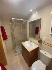 Casa a schiera con piscina comune e jacuzzi, situata a pochi metri dalla spiaggia. - Image 5