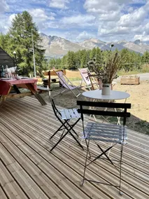 Chalet, 350m from ski slopes, view mountain, swimming pool, sauna, terrace, parking, tv, ski locker - Image 5