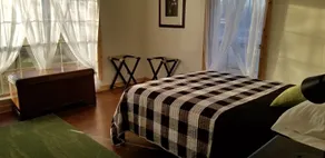 Newly renovated by designer Lynn Homer of Evans, GA.  Available for the Masters. - Image 3