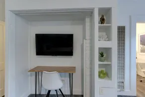 Stunning Memphis` Neighborhood-Guest House Retreat - Image 2