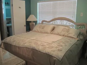 2/2 Duplex, Pool, Tiki Hut, Duck Key Clean bred kanal - Image 2