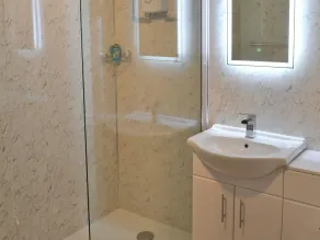 3 bedroom accommodation in St Agnes - Image 2