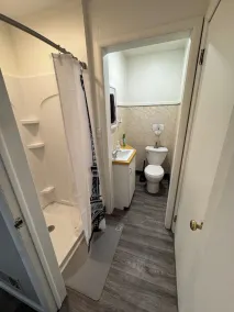 Space, space, space, very clean, doesn't disappoint! - Image 3