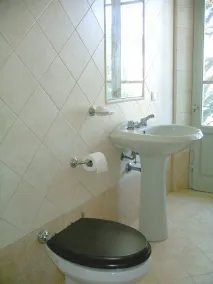 Elegant villa on Lake Trasimeno - Image 2
