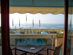 Hotel Monaco & Quisisana - Image 4