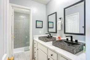 Beachfront getaway with ocean views, washer/dryer & AC - snowbirds welcome - Image 5