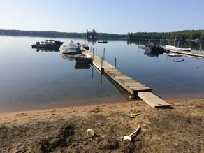 Sandy Beach Cottage on Chandos Lake - Image 3