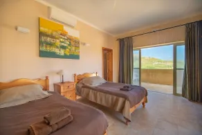 Villa Fana Titanju - 4 Bedroom Stone Villa - Beautiful Countryside Setting - Image 4