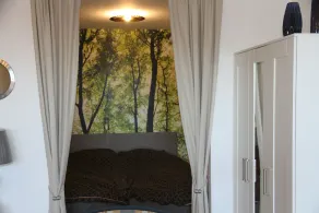 Apartment in Kurpark—beautiful, quiet, and right in the center— - Image 5