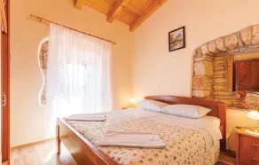 Traumhaftes Haus in Divsici - Image 4