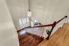Luxury Home! Sleep Up To 12! Close to everything! - Image 3