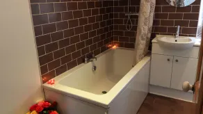 Stunning  two bedroom cottage, close to Harrogate, Ripon, Knaresborough & Ripley - Image 3
