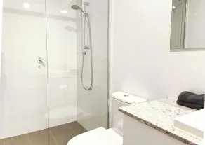 This apartment is a 2 bedroom(s), 1 bathrooms, located in Fremantle, WA. - Image 3