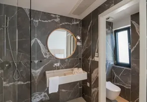 Beautiful Seafront Split Villa | 9 Bedrooms | BellaMar Vista Retreat | Large Heated Infinity Pool & Jacuzzi | Makarska - Image 3