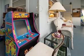 Chalet confortable lit King 1 bloc de la plage. Tout ce dont vous avez besoin est ici! - Image 2