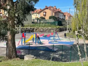 Neue Wohnung mit Pool und Parkplatz - Image 3