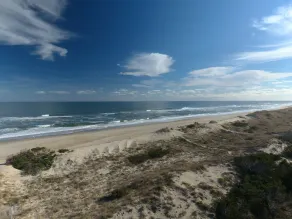 Direkt am Meer gelegenes 4-Schlafzimmer-Haus - Privater Strand, ungehinderte Aussicht - Image 3