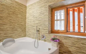 2 Bedroom Beautiful Home In Terzolas - Image 3