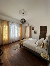 Comfortable room in boutique Hotel Villa Reyna in historic house built in 1900!! - Image 5