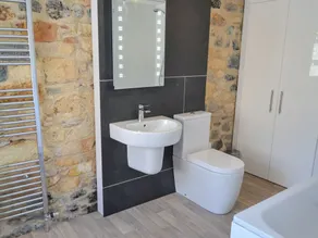 1 bedroom accommodation in St Austell - Image 5