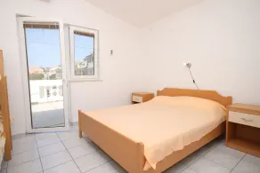 One bedroom apartment with terrace and sea view Metajna, Pag (A-6336-d) - Image 3