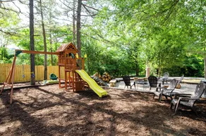 Whispering Woods Cabins & Grill - Image 3