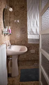 Kitries Home - Image 4