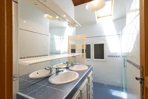 Casa vacanze 'Le Calmadou' con vista sulle montagne, terrazza privata e Wi-Fi - Image 3
