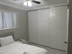 Entire home 4bdrm 2 bath home W/ Pool Miami/Hialeah area  - Image 5