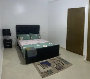 Apartment on Residence with picsine - Image 3