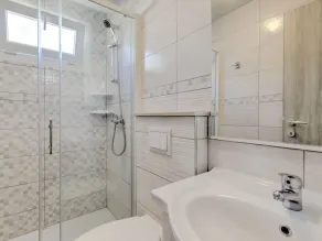 Mobile Home in Banjole Near the Beach - Image 3