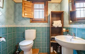 1 Bedroom Beautiful Apartment In Mondron - Image 2