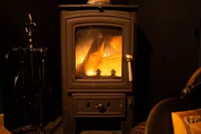 Astronomer Hut-glorious views with hot tub - Image 2