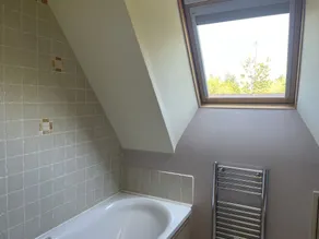 Delightful House for Up to 6 Guests + Baby With Large Secluded Garden Area - Image 3