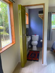 Aloha Bungalow, Garden Level 1 Bedroom, walking distance to Kehena Beach. - Image 2