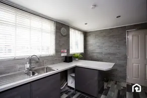 Modern 3-Bedroom Retreat - Image 3