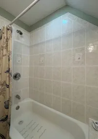 Private Suite - Image 5