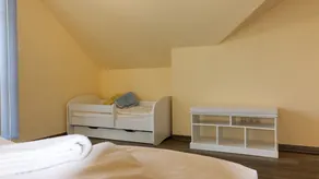 \"Kleine Auszeit\" Helle Ferienwohnung mit Balkon, mitten im Zentrum - Image 3