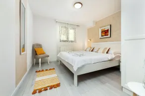 Holiday home, 170 m² with pool and fenced garden with 10000 m² - Image 5