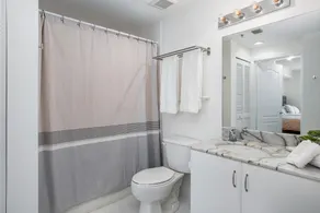 Breathtaking Penthouse Downtown Brickell - Image 5